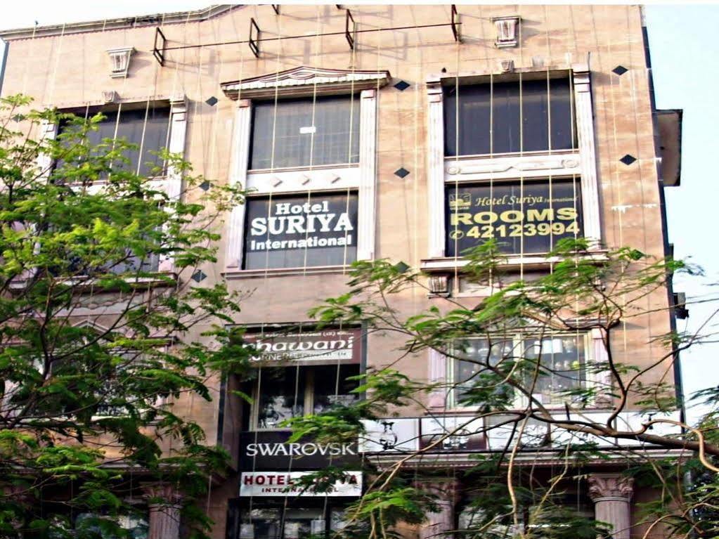 Hotel Suriya International Madrás Exterior foto